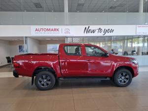 Toyota Hilux 2.4 GD-6 Raider 4X4 automaticD/C - Image 3