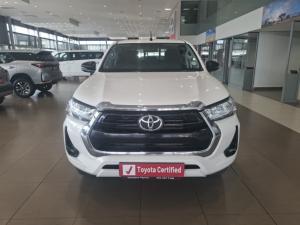 Toyota Hilux 2.4 GD-6 Raider 4X4 automaticD/C - Image 4