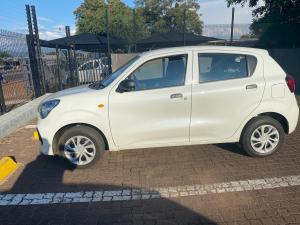 Toyota Vitz 1.0 - Image 11