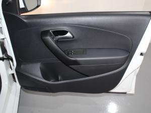 Volkswagen Polo Vivo 1.6 Highline - Image 15