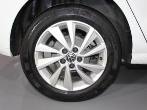 Volkswagen Polo Vivo 1.6 Highline - Image 21