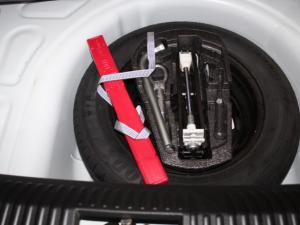 Volkswagen Polo Vivo 1.6 Highline - Image 9