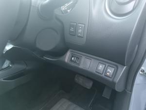 Nissan Navara 2.5DDTI PRO-4X 4X4 automatic D/C - Image 17