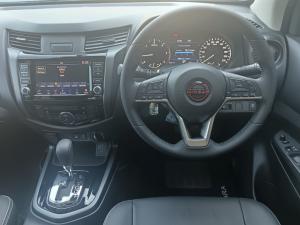 Nissan Navara 2.5DDTI PRO-4X 4X4 automatic D/C - Image 9