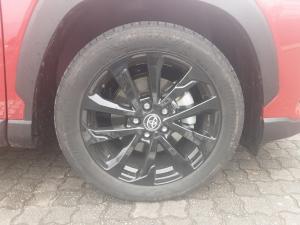 Toyota Corolla Cross 1.8 GR-S Hybrid - Image 13