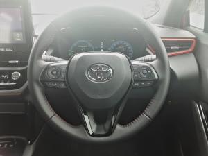 Toyota Corolla Cross 1.8 GR-S Hybrid - Image 8