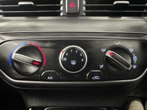 Hyundai I20 1.2 Premium - Image 9