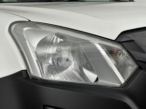Isuzu D-MAX 250 HO Fleetside Safety S/C - Image 3