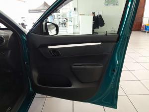 Renault Kwid 1.0 Climber 5-Door - Image 14