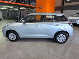 Suzuki Swift 1.2 GL - Image 5