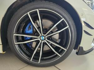 BMW 3 Series 330i M Sport - Image 8