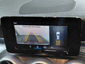 Mercedes-Benz GLB GLB250 Progressive - Image 12