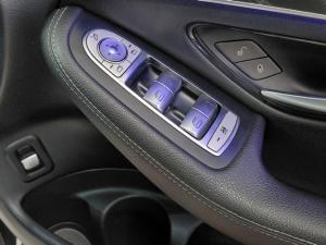 Mercedes-Benz GLB GLB250 Progressive - Image 14