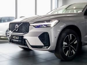 Volvo XC60 B5 AWD Plus Dark - Image 14