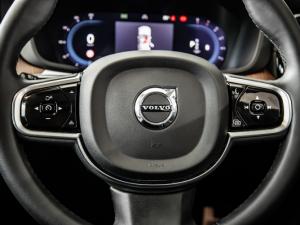 Volvo XC60 B6 AWD Ultimate Dark - Image 22