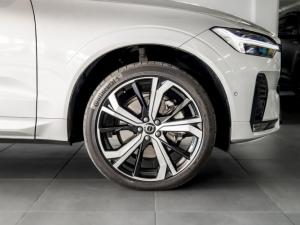 Volvo XC60 B6 AWD Ultimate Dark - Image 9