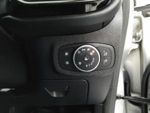 Ford Fiesta 1.0T Trend - Image 12