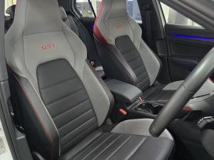 Volkswagen Golf GTI - Image 20