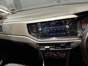 Volkswagen Polo hatch 1.0TSI Comfortline - Image 16