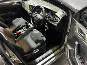 Volkswagen Polo hatch 1.0TSI Comfortline - Image 9