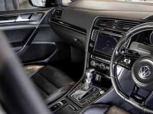 Volkswagen Golf R auto - Image 11