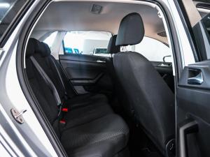 Volkswagen Polo hatch 1.0TSI - Image 11