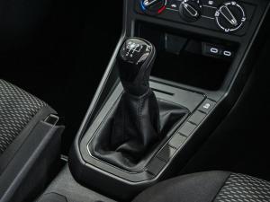 Volkswagen Polo hatch 1.0TSI - Image 13
