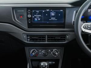 Volkswagen Polo hatch 1.0TSI - Image 14