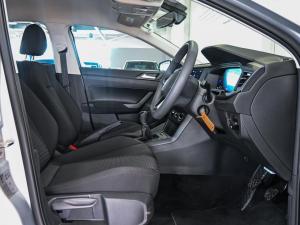 Volkswagen Polo hatch 1.0TSI - Image 18
