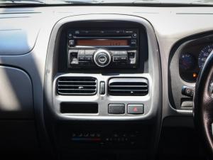 Nissan NP300 Hardbody 2.5TDi double cab Hi-rider - Image 15