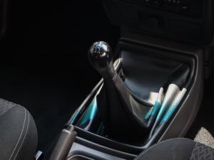 Nissan NP300 Hardbody 2.5TDi double cab Hi-rider - Image 16