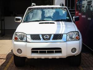 Nissan NP300 Hardbody 2.5TDi double cab Hi-rider - Image 4
