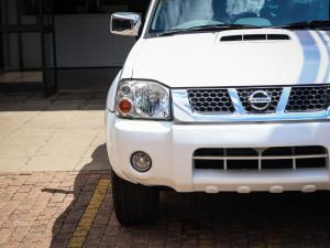 Nissan NP300 Hardbody 2.5TDi double cab Hi-rider - Image 5