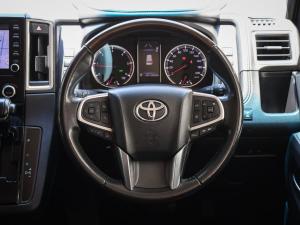 Toyota Quantum 2.8 LWB bus 9-seater VX Premium - Image 12
