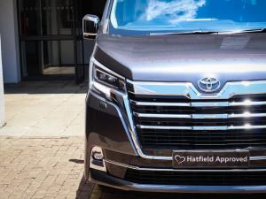 Toyota Quantum 2.8 LWB bus 9-seater VX Premium - Image 6