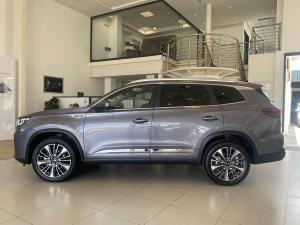Chery Tiggo 8 Pro Max 2.0TGDI 390T Executive AWD - Image 3