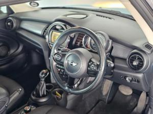 MINI Hatch Cooper Hatch 3-door auto - Image 8