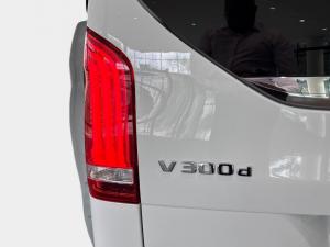 Mercedes-Benz V-Class V300d Exclusive - Image 16