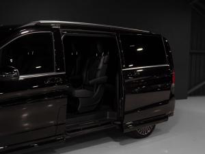 Mercedes-Benz V-Class V300d Exclusive - Image 19