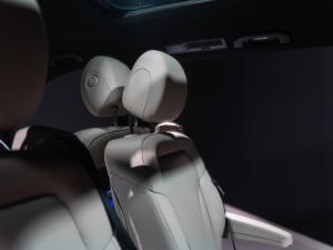 Mercedes-Benz V-Class V300d Exclusive - Image 13