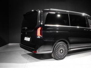 Mercedes-Benz V-Class V300d Exclusive - Image 24