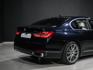 BMW 7 Series 750i Individual - Image 6