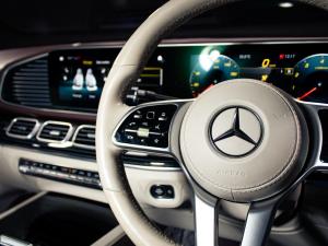 Mercedes-Benz GLS GLS600 - Image 10