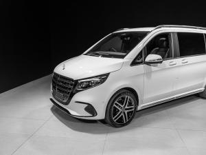 Mercedes-Benz V-Class V300d Exclusive - Image 3
