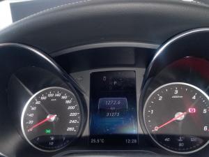 Mercedes-Benz V-Class V300d Exclusive - Image 13