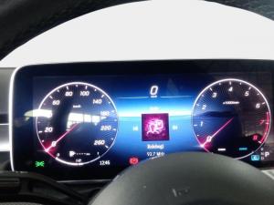 Mercedes-Benz C-Class C200 Avantgarde - Image 11