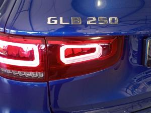 Mercedes-Benz GLB GLB250 AMG Line - Image 20