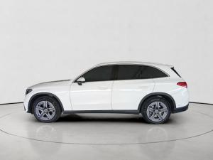 Mercedes-Benz GLC GLC300d 4Matic Avantgarde - Image 4