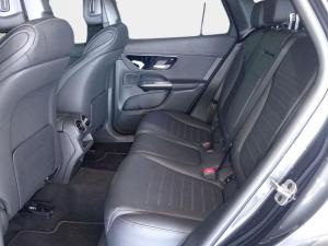 Mercedes-Benz GLC GLC300d 4Matic Avantgarde - Image 15
