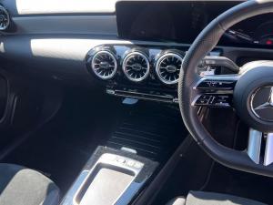 Mercedes-Benz A-Class A200 hatch Progressive - Image 9